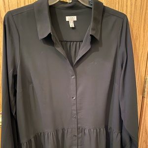 LOGO By Lori Goldstein NWOT Black Long-sleeved Blouse with ruffle bottom